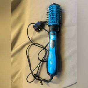 InfinitiPro by Conair The Knot Dr. All-in-One Dryer Brush Black and Blue
